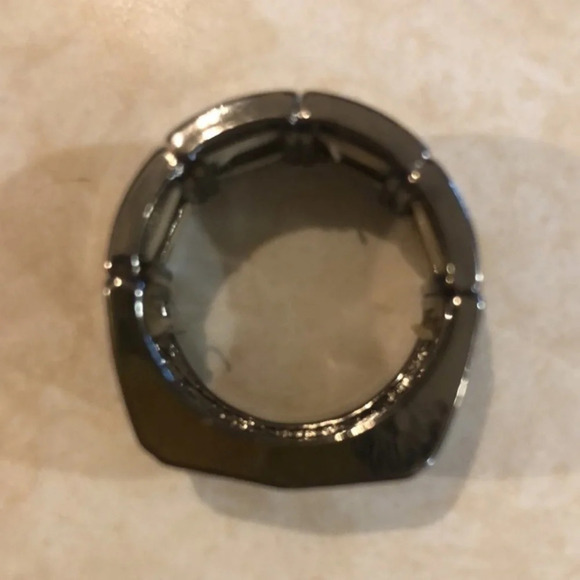 Atlas - Black Ring by Paparazzi, new - Picture 2 of 2